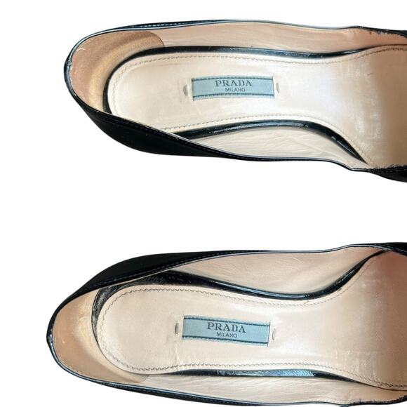 Prada Women’s Vintage Round Toe Platform Black Leather Pumps High Heels Size 38 - Picture 4 of 10
